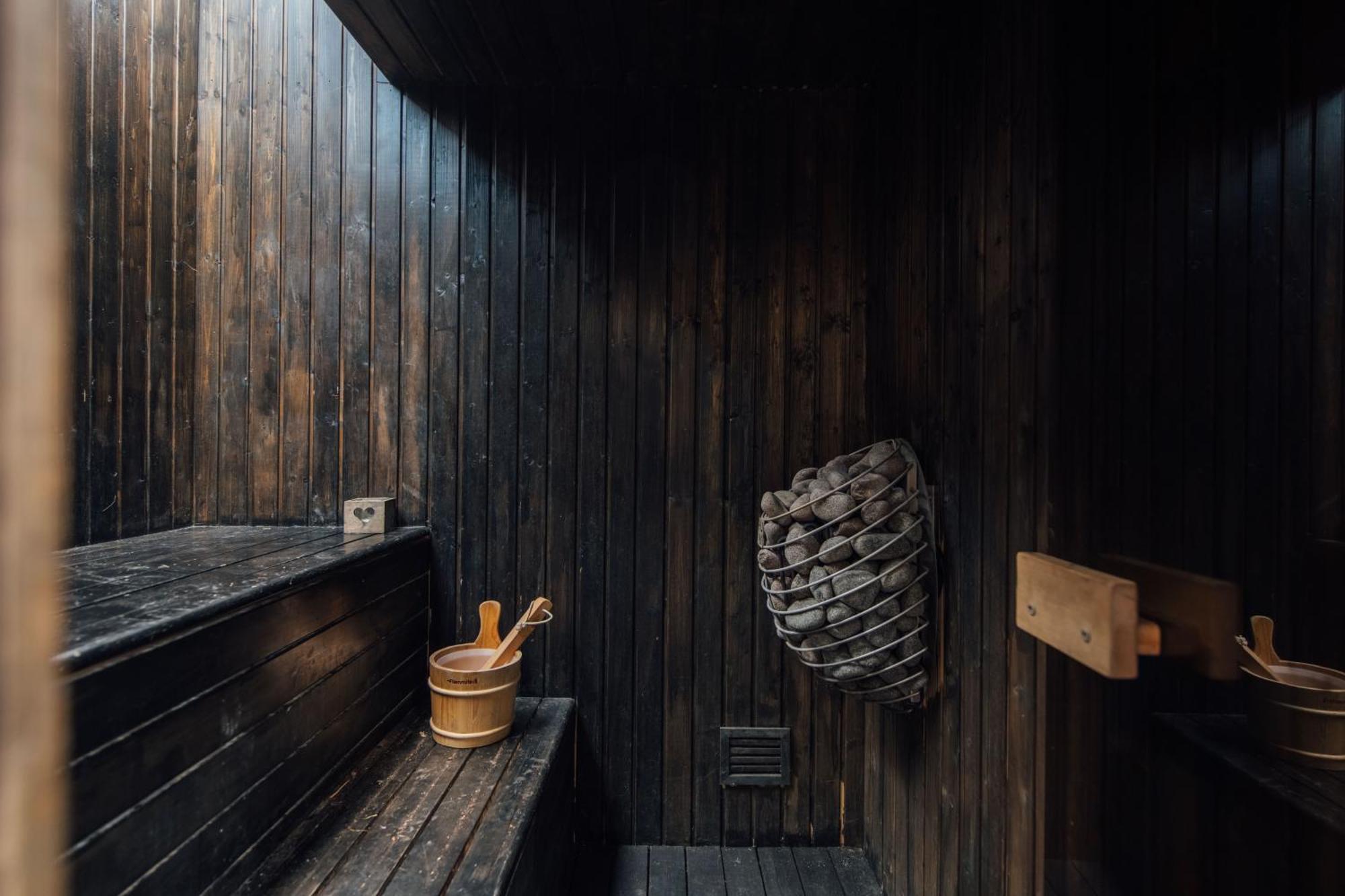 Stylish 2 Bedroom Flat With A Private Sauna Финчли Екстериор снимка